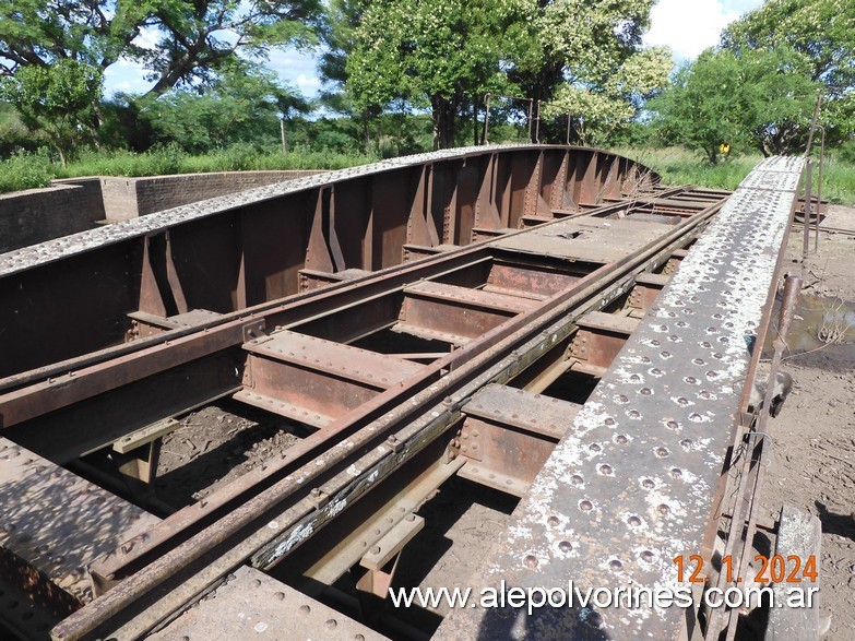 Foto: Estación Garibaldi - Mesa Giratoria - Garibaldi (Santa Fe), Argentina
