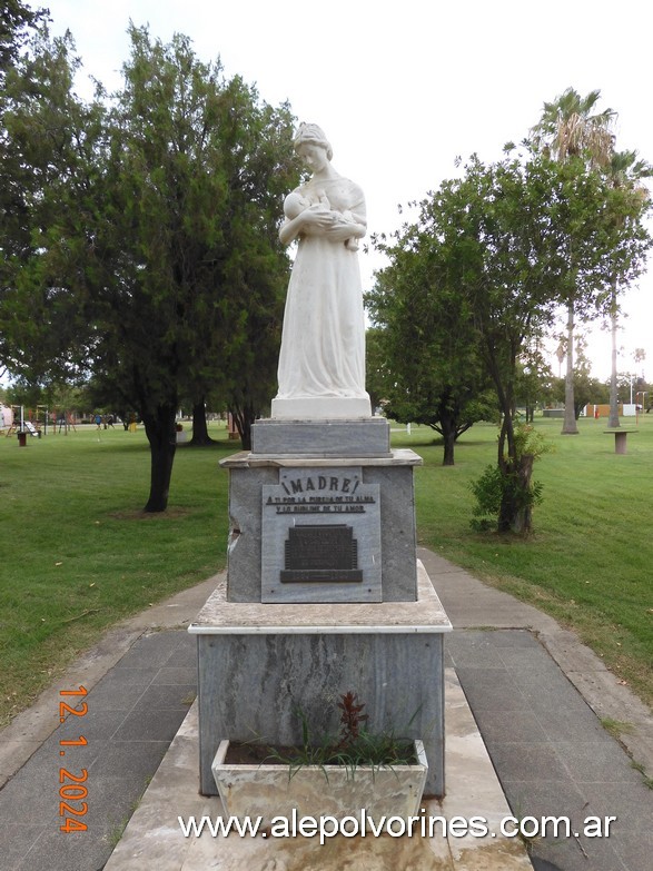 Foto: Colonia Castelar - Monumento a la Madre - Colonia Castelar (Santa Fe), Argentina