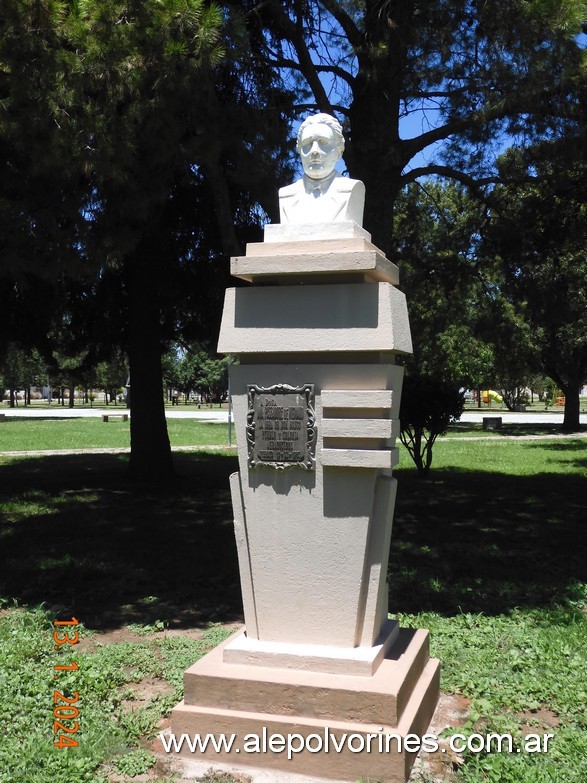 Foto: Colonia Vignaud, Córdoba - Busto Ana de Vignaud - Colonia Vignaud (Córdoba), Argentina