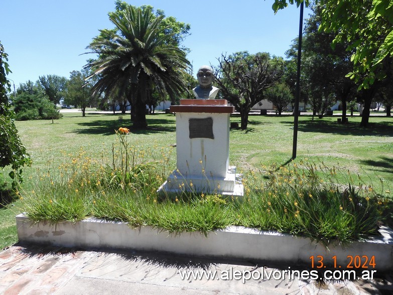 Foto: Colonia San Pedro, Córdoba - Busto Padre José María Gómez - Colonia San Pedro (Córdoba), Argentina