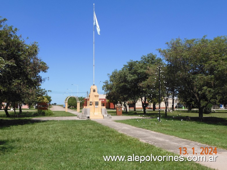 Foto: Colonia Bicha - Plaza Rogelio Sola - Bicha (Santa Fe), Argentina