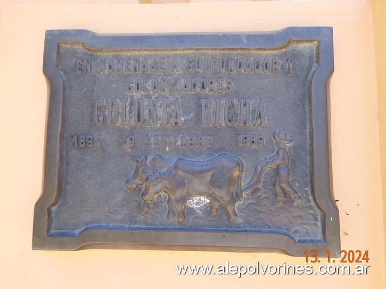 Foto: Colonia Bicha - Plaza Rogelio Sola - Bicha (Santa Fe), Argentina