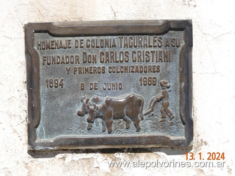 Foto: Colonia Tacurales - Homenaje al Fundador - Tacurales (Santa Fe), Argentina