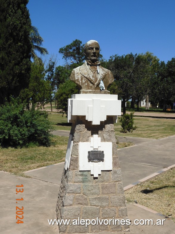 Foto: Colonia Tacurales - Busto Gral San Martin - Tacurales (Santa Fe), Argentina