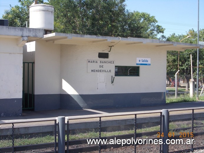 Foto: Estación María Sánchez de Mendeville - Aldo Bonzi (Buenos Aires), Argentina
