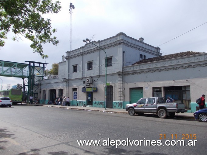 Foto: Estación Merlo - Merlo (Buenos Aires), Argentina