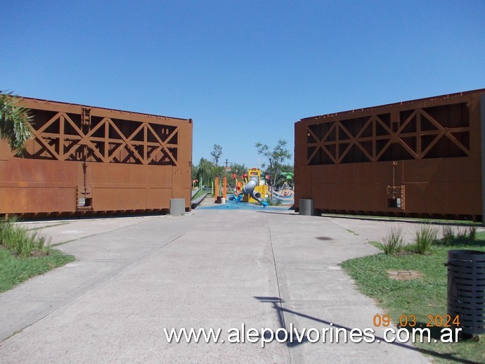 Foto: San Fernando - Parque Bicentenario - Compuertas - San Fernando (Buenos Aires), Argentina