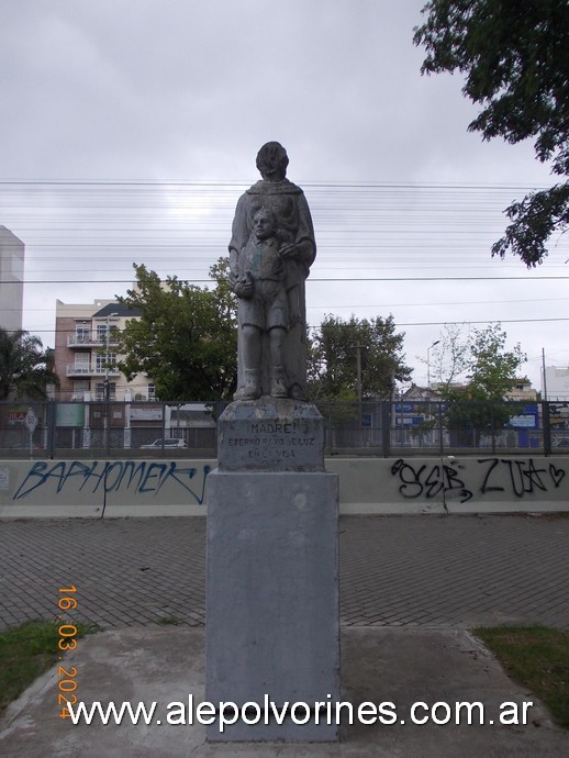 Foto: Haedo - Monumento a la Madre - Haedo (Buenos Aires), Argentina