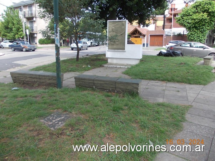Foto: Haedo - Monumento Gendarme Tripepi - Haedo (Buenos Aires), Argentina