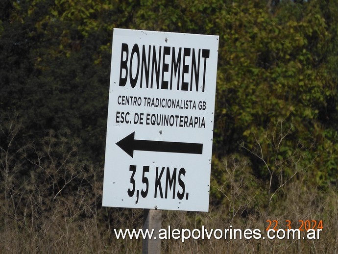 Foto: Bonnement - Acceso - Bonnement (Buenos Aires), Argentina