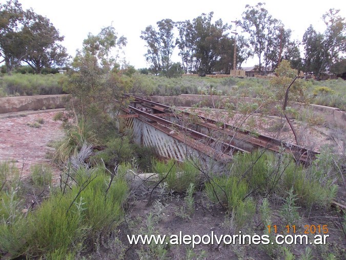Foto: Estación Monte Coman - Mesa Giratoria - Monte Coman (Mendoza), Argentina