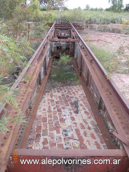 Foto: Estación Monte Coman - Mesa Giratoria - Monte Coman (Mendoza), Argentina