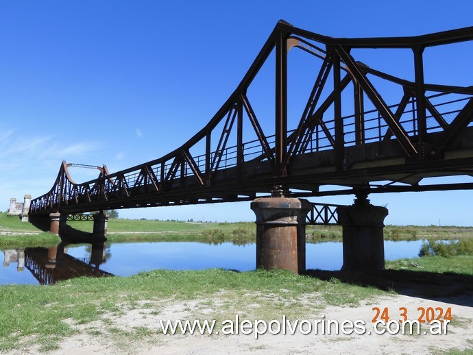 Foto: Puente Metálico Ruta 11 sobre Rio Primero - Villa Roch (Buenos Aires), Argentina