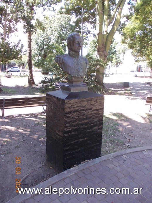 Foto: Haedo - Plaza San Martin - Busto Gral San Martin - Haedo (Buenos Aires), Argentina