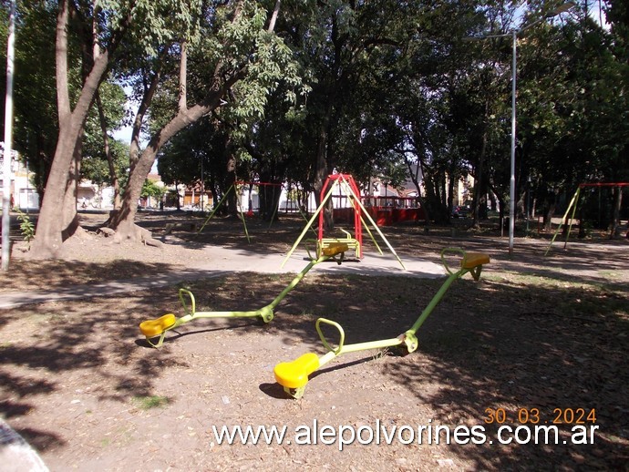 Foto: Morón - Plaza Paracone - Haedo (Buenos Aires), Argentina