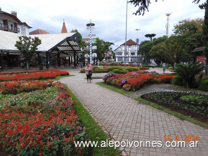 Foto: Nova Petropolis - Praça das Flores - Nova Petropolis (Rio Grande do Sul), Brasil