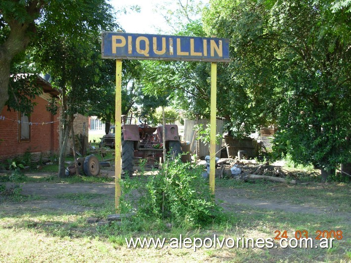 Foto: Estación Piquillín - Piquillin (Córdoba), Argentina