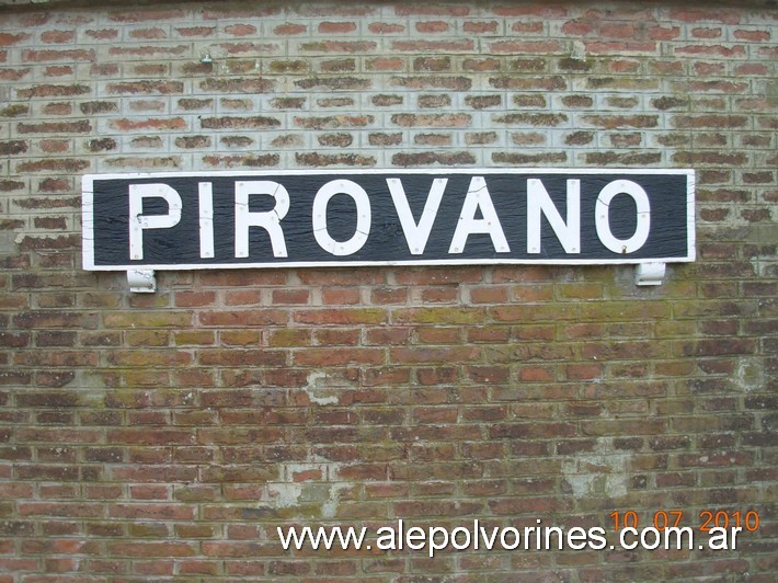 Foto: Estación Pirovano - Pirovano (Buenos Aires), Argentina