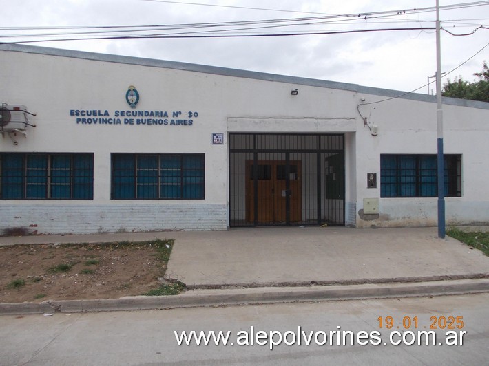 Foto: Ing. Pablo Nogues - Escuela Secundaria N°30 - Ingeniero Pablo Nogues (Buenos Aires), Argentina