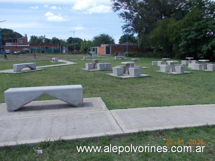 Foto: Moreno - Plaza Barrio La Porteña - Moreno (Buenos Aires), Argentina