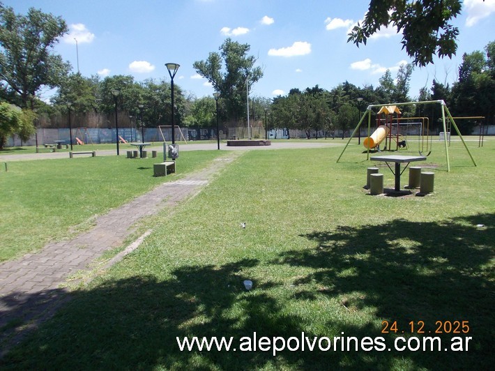 Foto: Villa de Mayo - Plaza del Cuba - Villa de Mayo (Buenos Aires), Argentina
