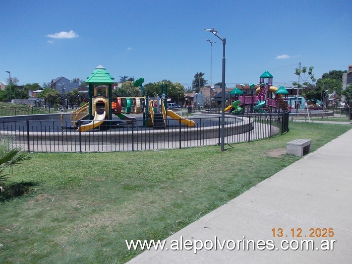 Foto: Villa de Mayo - Plaza Mailin - Villa de Mayo (Buenos Aires), Argentina