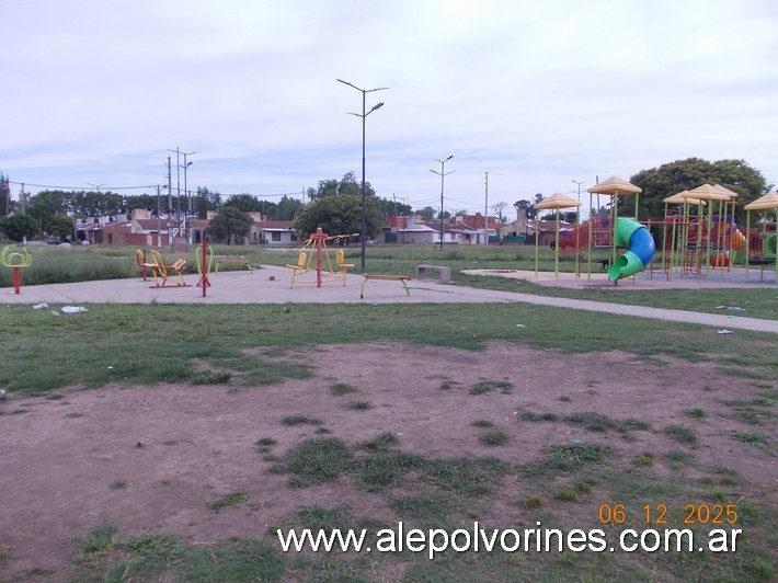Foto: José C Paz - Plaza Barrio Lamas - Jose C Paz (Buenos Aires), Argentina