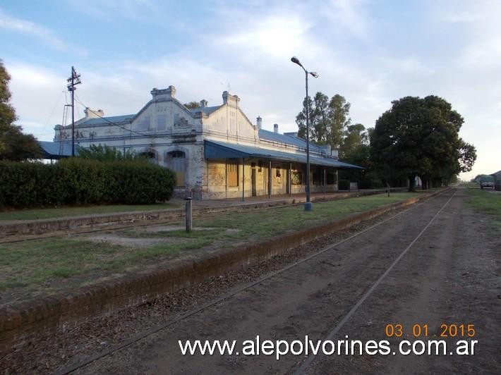 Foto: Estación Tres Lomas - Tres Lomas (Buenos Aires), Argentina