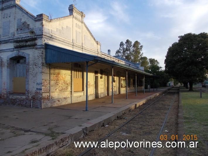Foto: Estación Tres Lomas - Tres Lomas (Buenos Aires), Argentina