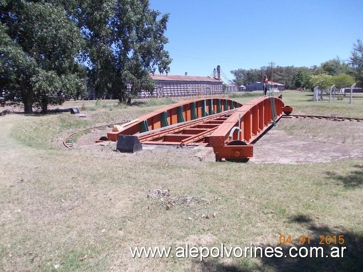 Foto: Estación Tres Lomas - Mesa Giratoria - Tres Lomas (Buenos Aires), Argentina