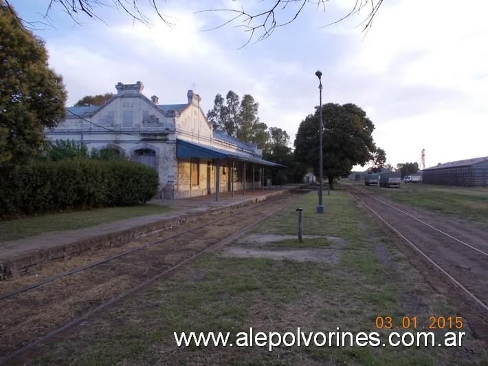 Foto: Estación Tres Lomas - Tres Lomas (Buenos Aires), Argentina