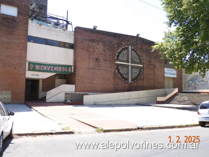 Foto: Mataderos - Santuario San Pantaleon - Mataderos (Buenos Aires), Argentina