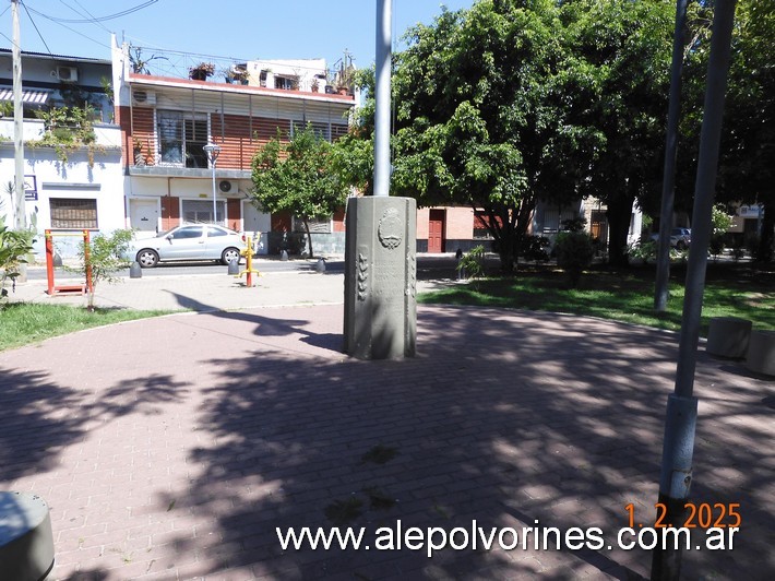 Foto: Mataderos - Plaza 17 de Mayo - Mataderos (Buenos Aires), Argentina