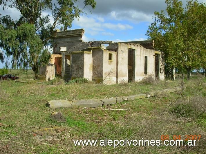 Foto: Estación Uballes FCPBA - Crotto (Buenos Aires), Argentina