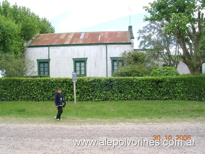 Foto: Estación Udaondo FCPBA - Gobernador Udaondo (Buenos Aires), Argentina