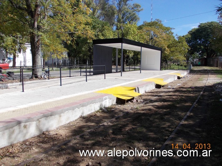 Foto: Tren Universitario - Parada Informática - La Plata (Buenos Aires), Argentina