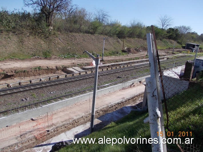 Foto: Estación Vicealmirante Montes FCGB - Don Torcuato (Buenos Aires), Argentina