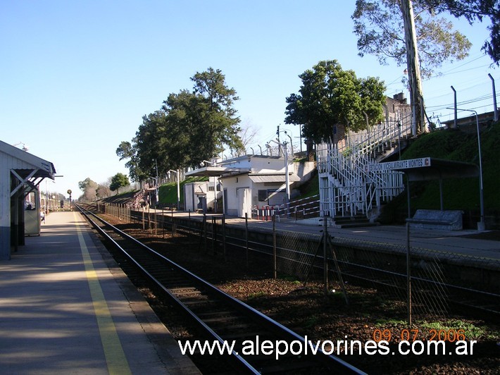 Foto: Estación Vicealmirante Montes FCGB - Don Torcuato (Buenos Aires), Argentina