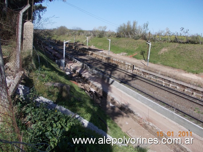 Foto: Estación Vicealmirante Montes FCGB - Don Torcuato (Buenos Aires), Argentina