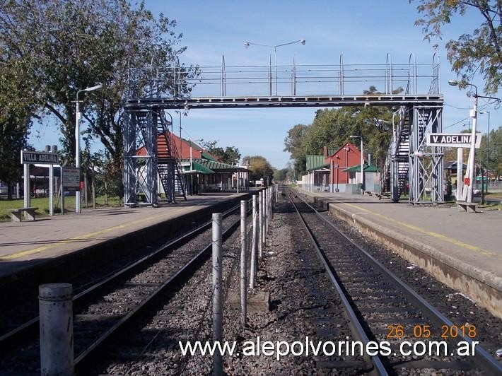 Foto: Estación Villa Adelina - Villa Adelina (Buenos Aires), Argentina