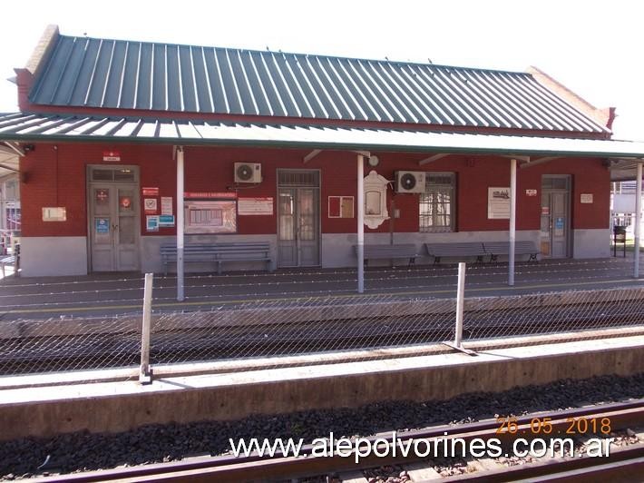 Foto: Estación Villa Adelina - Villa Adelina (Buenos Aires), Argentina