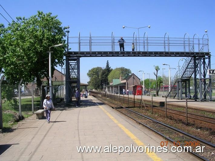 Foto: Estación Villa Adelina - Villa Adelina (Buenos Aires), Argentina