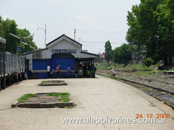 Foto: Estación Villa Ballester - Villa Ballester (Buenos Aires), Argentina