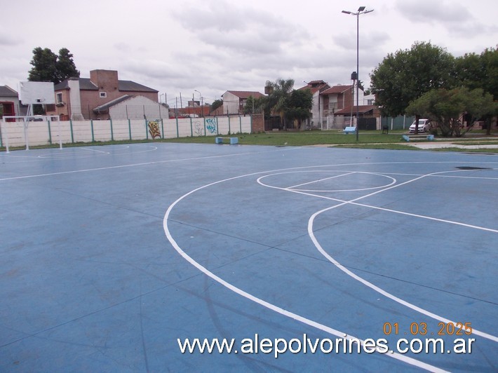 Foto: José C Paz - Plaza Mostri - José C Paz (Buenos Aires), Argentina