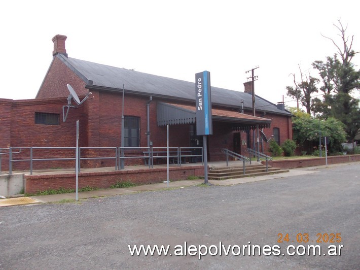 Foto: Estación San Pedro - San Pedro (Buenos Aires), Argentina