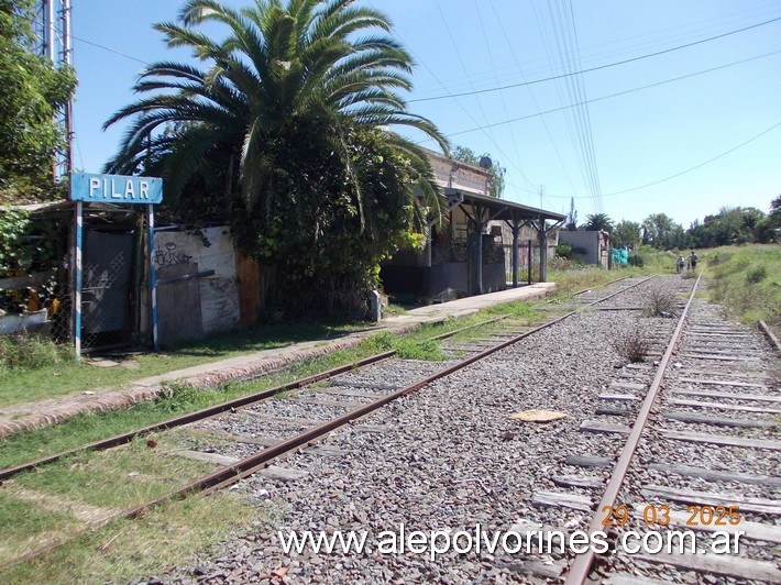 Foto: Estación Pilar FCGU - Pilar (Buenos Aires), Argentina