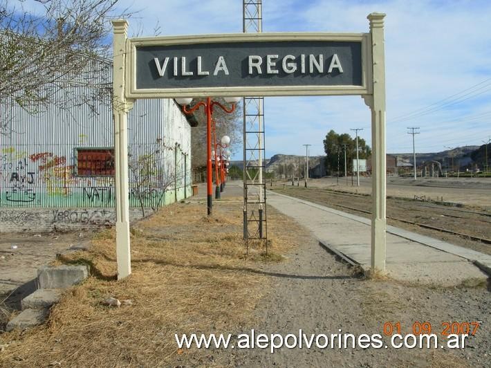 Foto: Estación Villa Regina - Villa Regina (Río Negro), Argentina