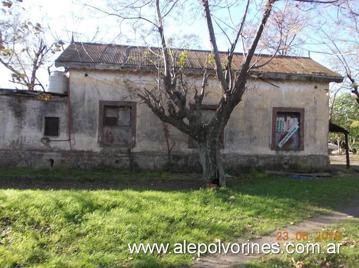 Foto: Estación Juan Vucetich FCGU - José C Paz (Buenos Aires), Argentina