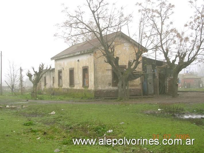 Foto: Estación Juan Vucetich FCGU - José C Paz (Buenos Aires), Argentina