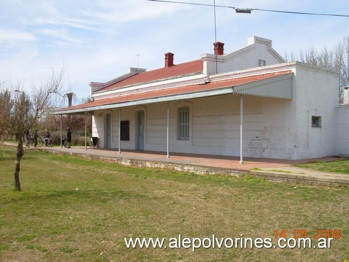 Foto: Estación Warnes - Warnes (Buenos Aires), Argentina